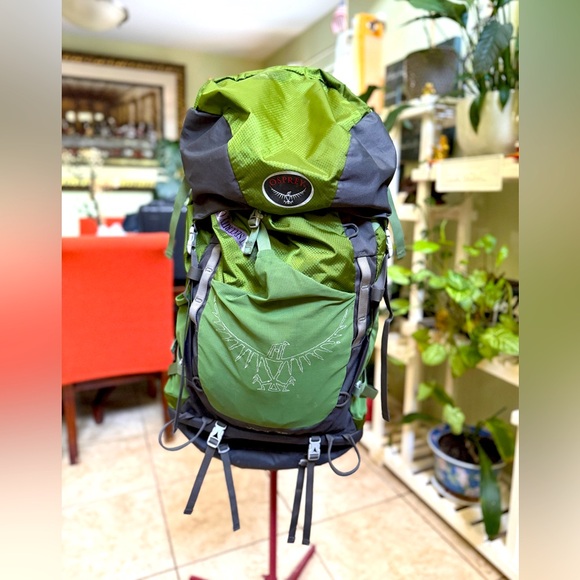 Osprey Volt 75 light backpack in excellent condition. - Picture 1 of 12